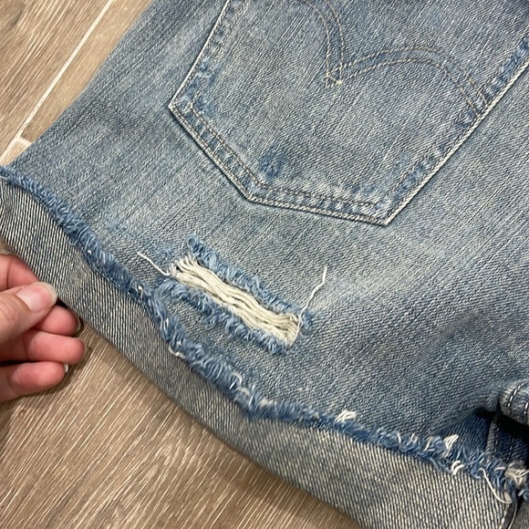 Levi’s Orange Tab Distressed Debim Shorts Size 26 - Picture 3 of 7